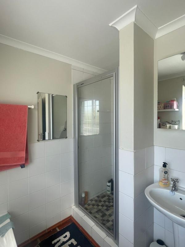 To Let 3 Bedroom Property for Rent in Simonswyk Western Cape